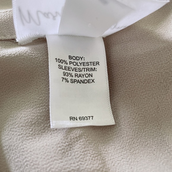 Clearance 💯NWOT** Set 2 piece Separated top and light jacket - Picture 7 of 11